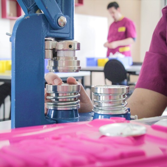 Chapa personalizada para celebraciones