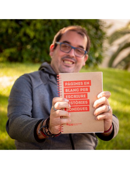 Libreta reciclada para escribir historias bonitas