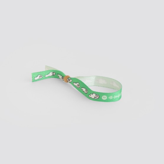 Pulsera de audiocuentos Pilarín Bayés | Regalos Solidarios SJD