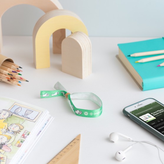 Pack infantil Cuéntame un cuento | Regalos solidarios SJD 2
