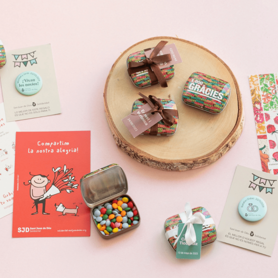 Capseta de caramels per a celebracions solidàries