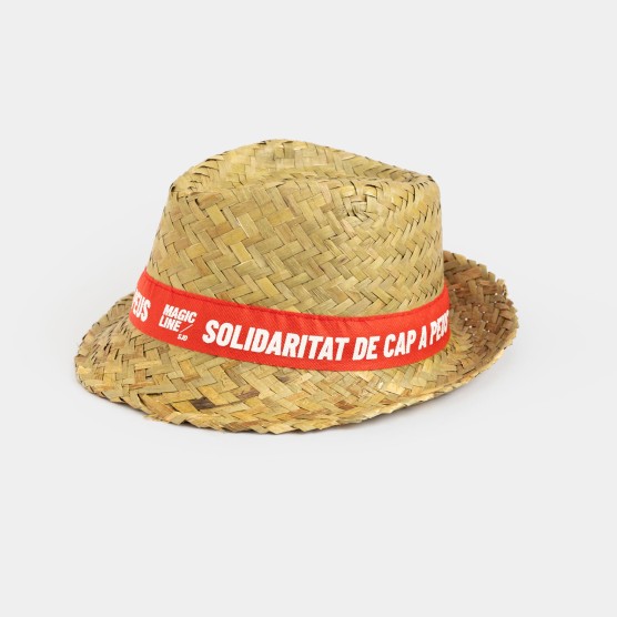 Sombrero solidaridad de pies a cabeza