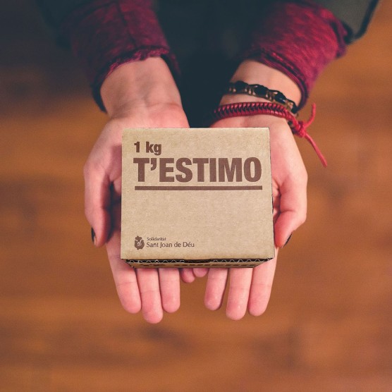 Caja de cartón Te Quiero